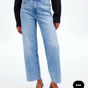 Madewell - Perfect Vintage Wide Leg Crop jean
Altoona Wash
26 petite